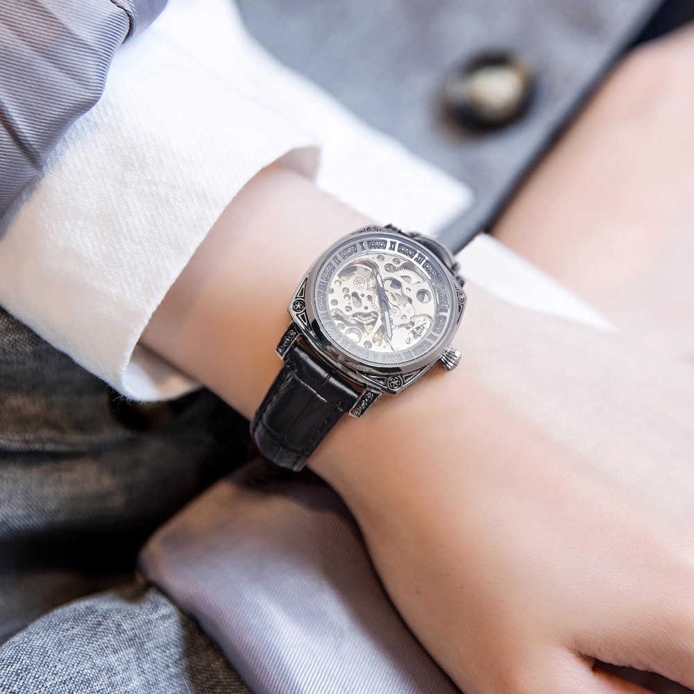   High-End Hollow-Out Automati - Luxury Watch Engraving recension och pris