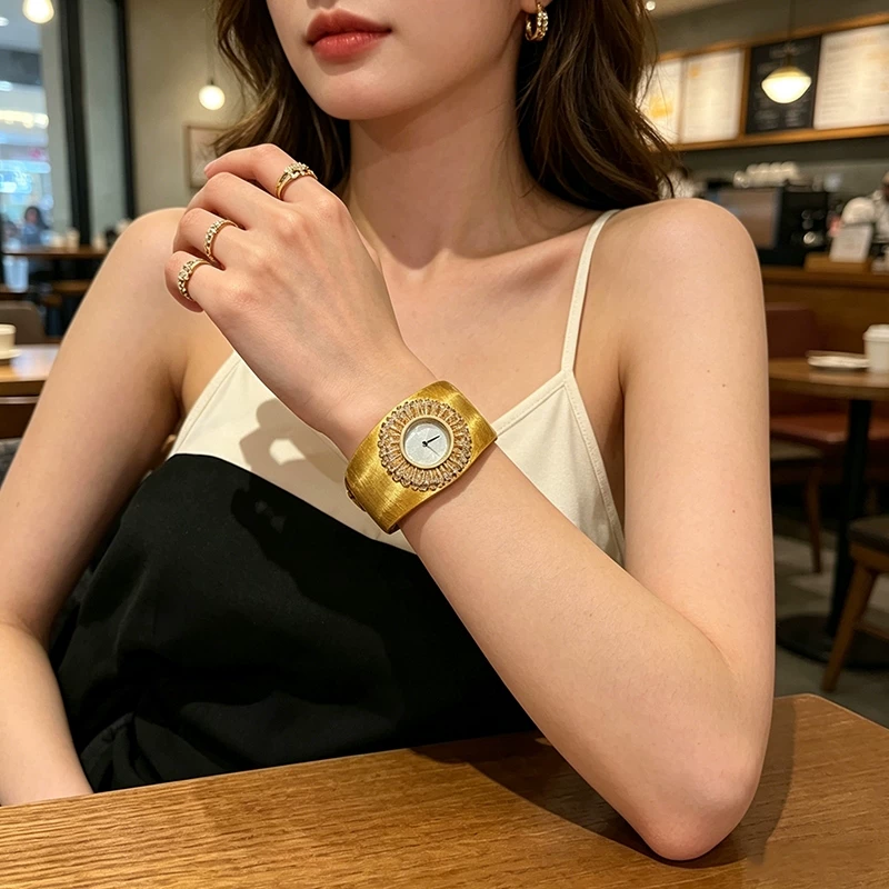 Cameo Vintage Light Luxury Ita - Luxury Watch Drawing recension och pris